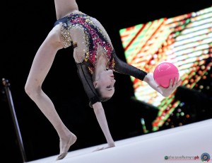 ball f varfolomeev darja ger ph simone ferraro sfa06956 copia